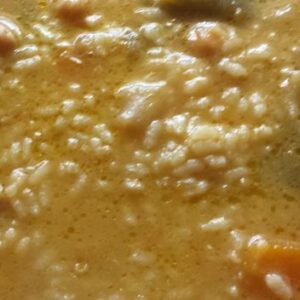 Legumbres, verduras, arroz, muy nutriente u muy rico