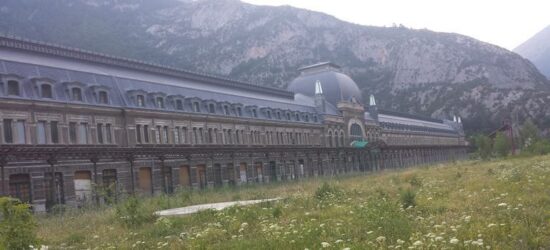 Una estación de ferrocarril extraordinaria