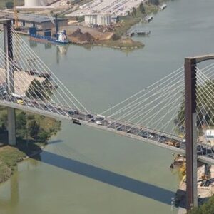 El puente con tirantes de Sevilla