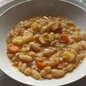 Plato de legumbres ideal para vegetarianos