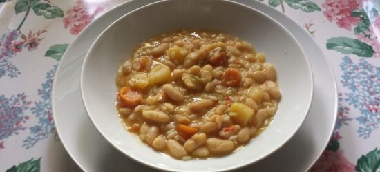 Plato de legumbres ideal para vegetarianos