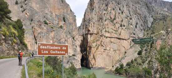 Vista del Desfiladero de los Gaitanes desde la carretera